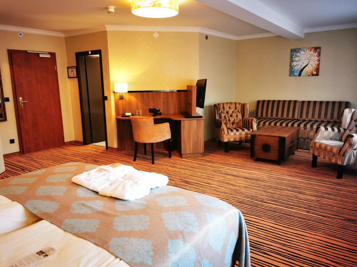 The Lakeside - Burghotel Zu Strausberg Dış mekan fotoğraf
