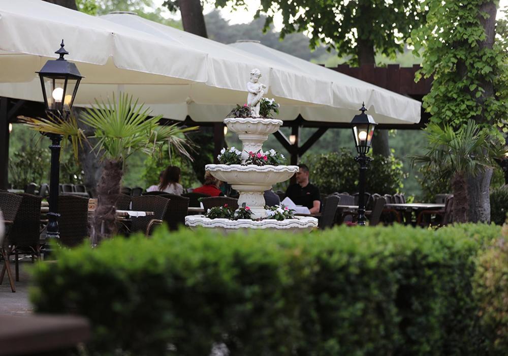 The Lakeside - Burghotel Zu Strausberg Dış mekan fotoğraf